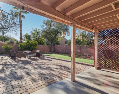 12571 W Mauna Loa Lane - Photo Thumbnail 30