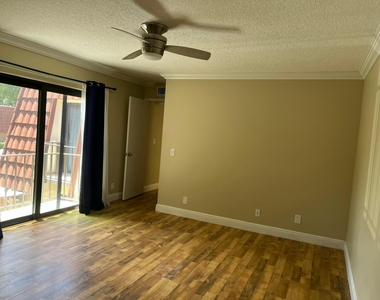 3008 San Clara Drive - Photo Thumbnail 10