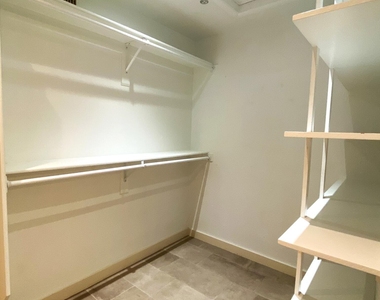 1365 N 87th Street - Photo Thumbnail 10