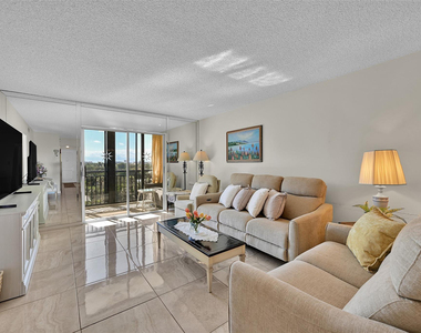 2350 Ne 14th Street Causeway - Photo Thumbnail 1