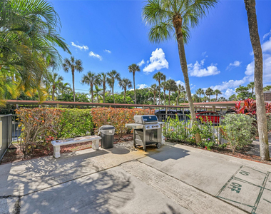 2350 Ne 14th Street Causeway - Photo Thumbnail 25