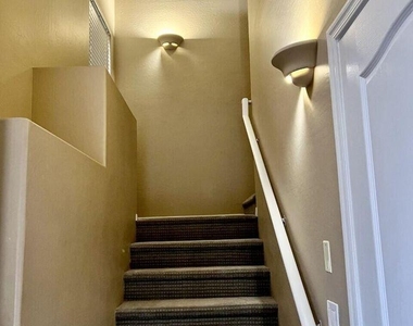705 W Queen Creek Road - Photo Thumbnail 6