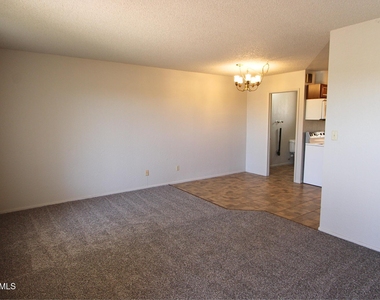 1020 N Pueblo Drive - Photo Thumbnail 3