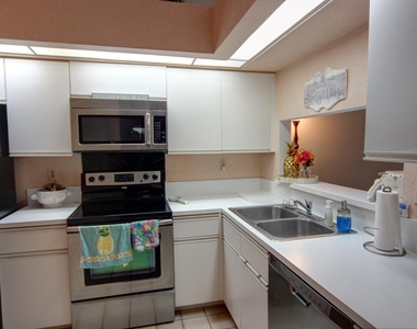 508 Sea Oats Drive - Photo Thumbnail 12