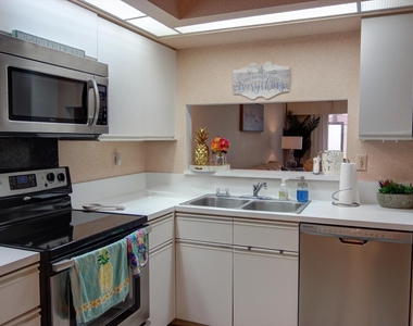 508 Sea Oats Drive - Photo Thumbnail 13