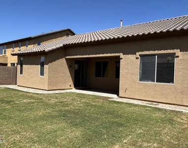 3028 S 90th Drive - Photo Thumbnail 20
