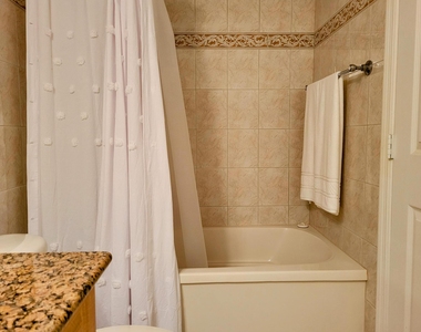 111 Lake Emerald Drive - Photo Thumbnail 25
