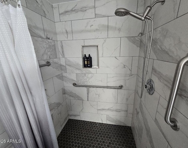 10841 W Acacia Drive - Photo Thumbnail 12