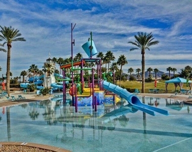 18651 W Sunrise Drive - Photo Thumbnail 29