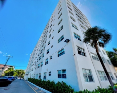 2555 Ne 11th Street - Photo Thumbnail 29
