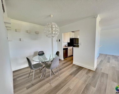 2555 Ne 11th Street - Photo Thumbnail 14