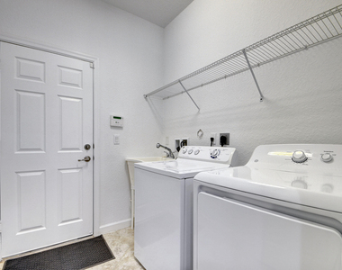 10342 Wellington Parc Drive - Photo Thumbnail 28