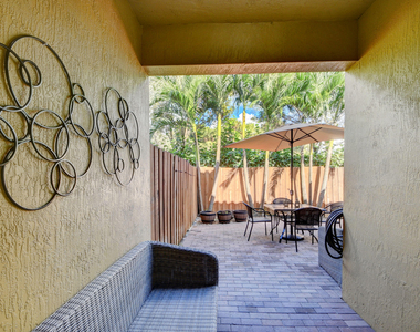 10342 Wellington Parc Drive - Photo Thumbnail 37