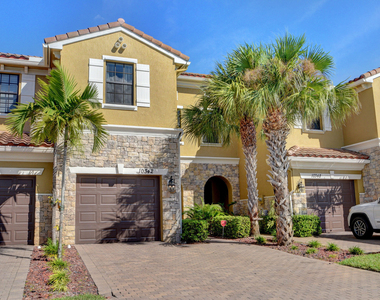 10342 Wellington Parc Drive - Photo Thumbnail 32