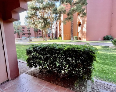 12212 N Paradise Village Parkway S - Photo Thumbnail 9