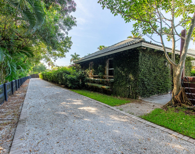 2583 Appaloosa Trail - Photo Thumbnail 34