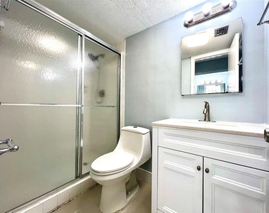 7450 Nw 17th Street - Photo Thumbnail 11
