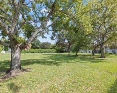 3130 Millwood Terrace - Photo Thumbnail 24