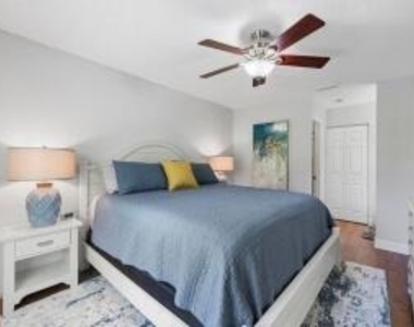 3130 Millwood Terrace - Photo Thumbnail 13