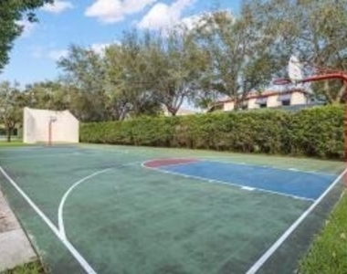 3130 Millwood Terrace - Photo Thumbnail 23