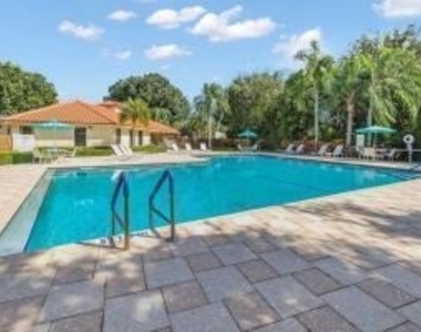 3130 Millwood Terrace - Photo Thumbnail 22