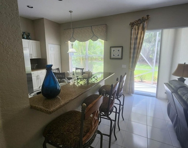 7940 Rockford Road - Photo Thumbnail 6