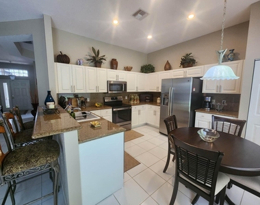 7940 Rockford Road - Photo Thumbnail 7