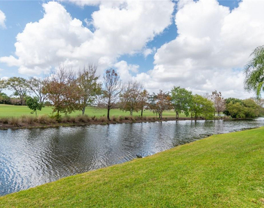 417 Vista Isles Drive - Photo Thumbnail 1