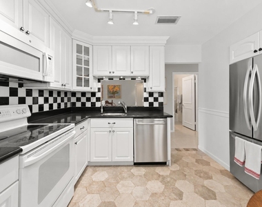 15234 Lakes Of Delray Boulevard - Photo Thumbnail 6