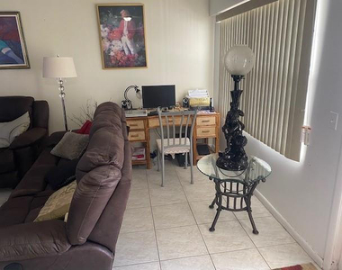 117 Brighton C - Photo Thumbnail 6