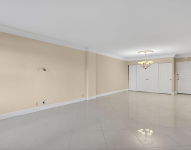 405 N Ocean Boulevard - Photo Thumbnail 6