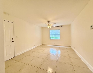 601 Ne 29th Drive - Photo Thumbnail 6