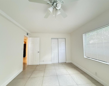 601 Ne 29th Drive - Photo Thumbnail 5