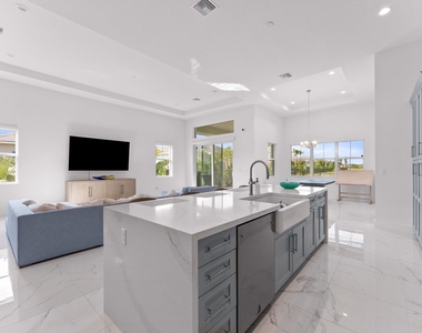 10145 Timber Creek Way - Photo Thumbnail 6