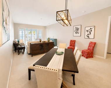 35 Harbour Isle Drive W - Photo Thumbnail 4