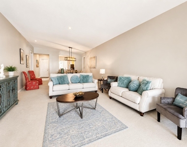 35 Harbour Isle Drive W - Photo Thumbnail 3