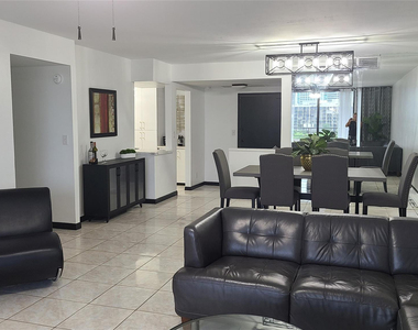 2500 Parkview Drive - Photo Thumbnail 1