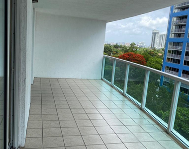 2101 Brickell Avenue - Photo Thumbnail 9