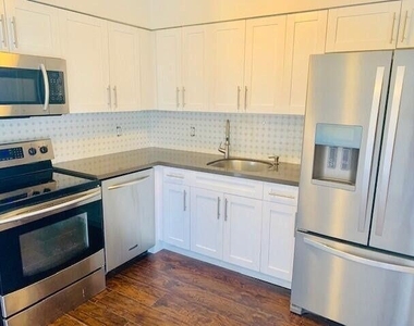 2821 Duke Lane - Photo Thumbnail 3