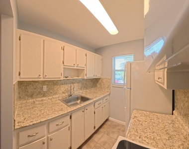 2301 Se 4th Street - Photo Thumbnail 12