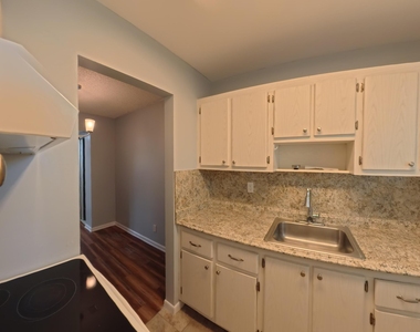2301 Se 4th Street - Photo Thumbnail 16