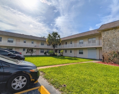2301 Se 4th Street - Photo Thumbnail 2