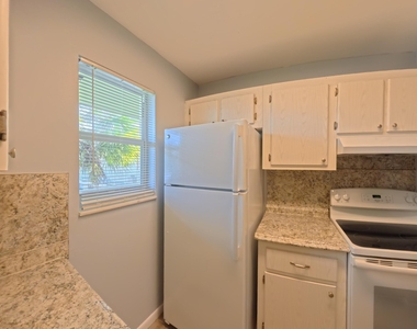 2301 Se 4th Street - Photo Thumbnail 15