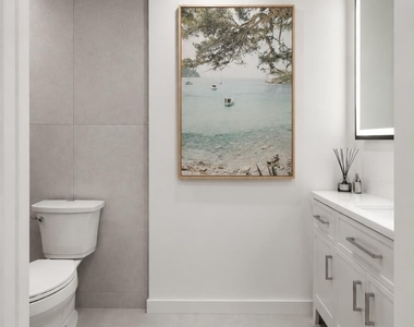 6249 Bay Club Drive - Photo Thumbnail 3