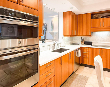 2110 N Ocean Boulevard - Photo Thumbnail 6