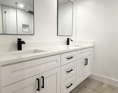 205 Charter Way - Photo Thumbnail 5