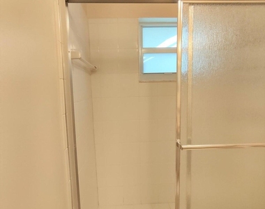 1826 Sw Congress Boulevard - Photo Thumbnail 24