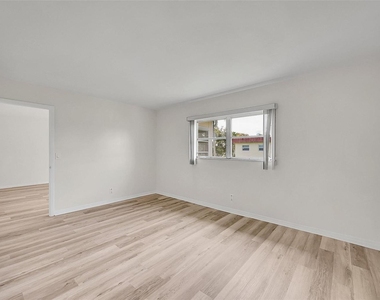 23 Abbey Lane - Photo Thumbnail 10
