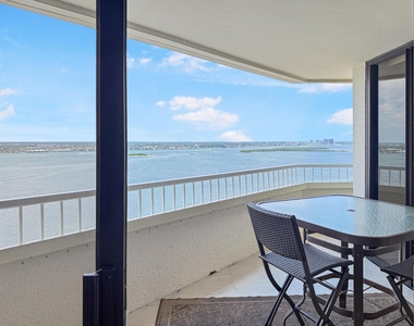 5080 N Ocean Drive - Photo Thumbnail 7