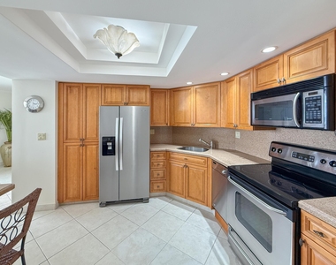 5080 N Ocean Drive - Photo Thumbnail 14